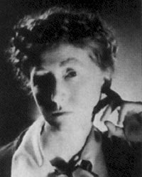 marianne-moore.jpg