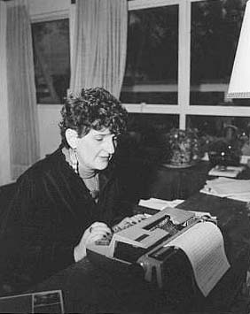 No.032_Entrevista con Margo Glantz