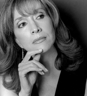 No.047_Entrevista a Jeannette L. Clariond