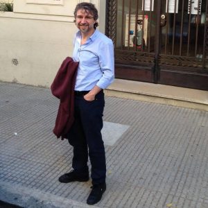 Algo salvajemente primario. Entrevista con Fernando Fernández